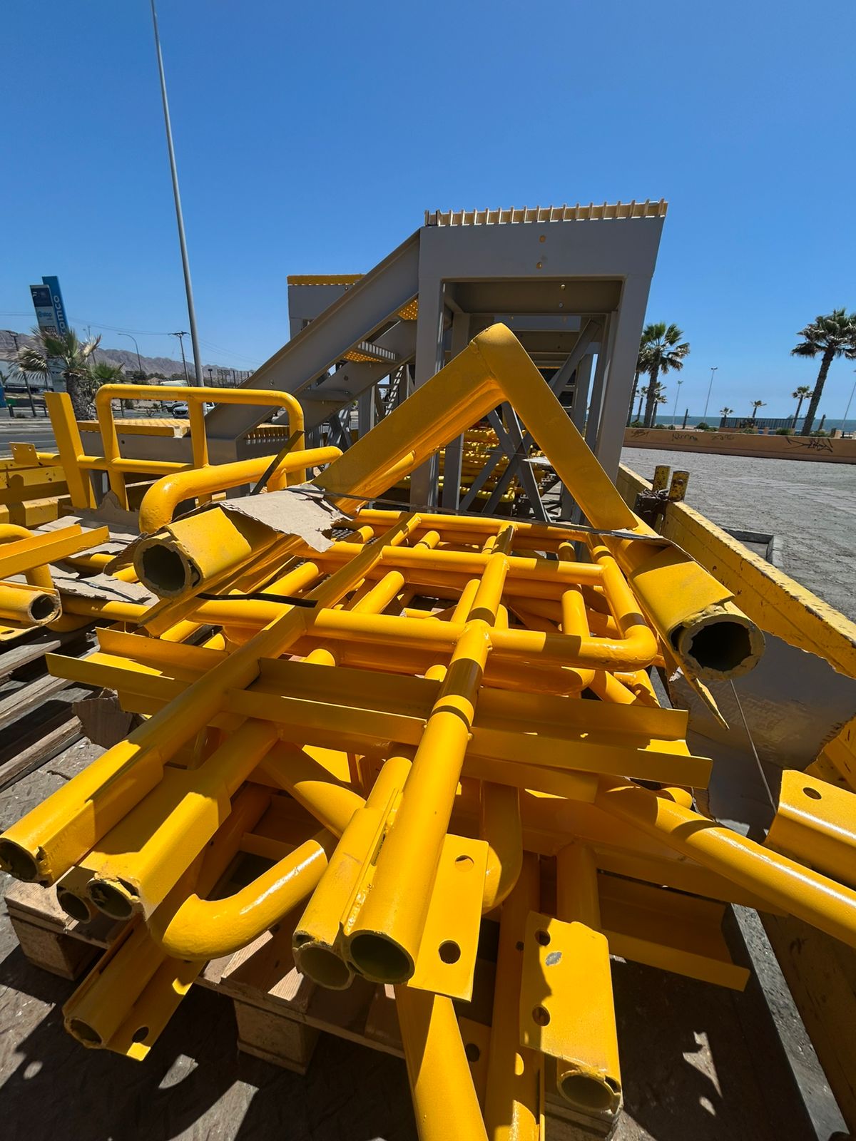 WhatsApp Image 2025-12-15 at 09.33.42 (2)